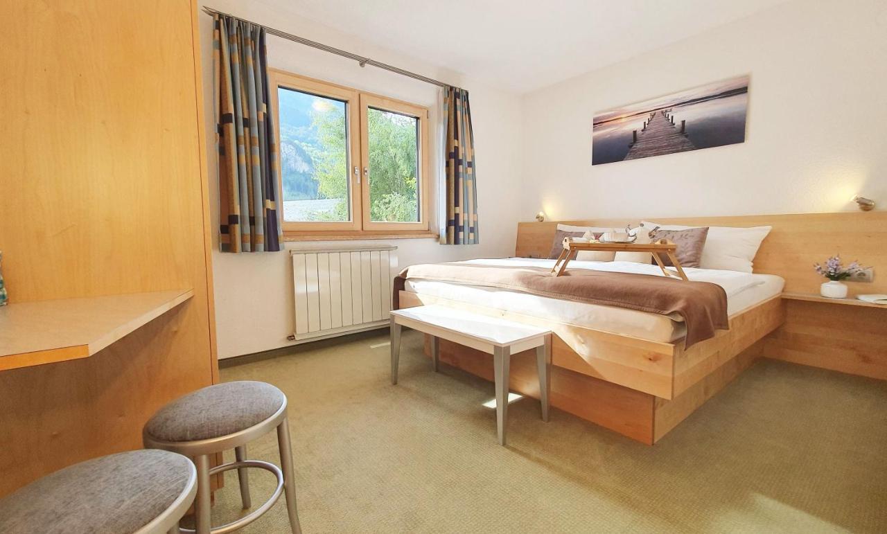 Appartements-Pension Reinstadler Prutz Exterior photo